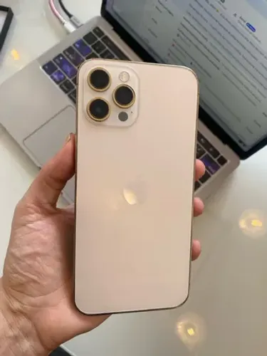 iPhone 12 Pro Max de 128Gb semi novo