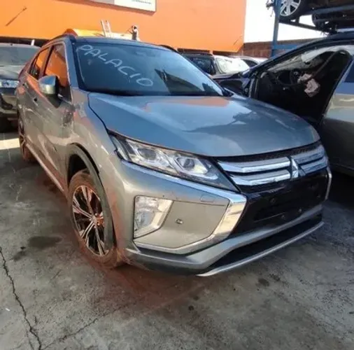 Eclipse Cross 2020 Retrovisor Capo Airbag Farol Lanterna Alternador Motor Porta Sucata