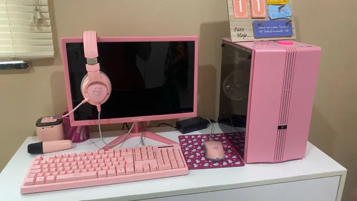 Pc gamer Completo Rosa I7 16gb Ssd 480gb + Monitor 19 + Eg53