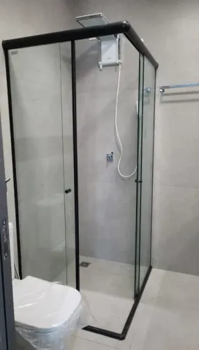 Box no vidro temperado de 8mm 350,00m²