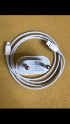 Carregador original Apple iPhone turbo 20w usbc 