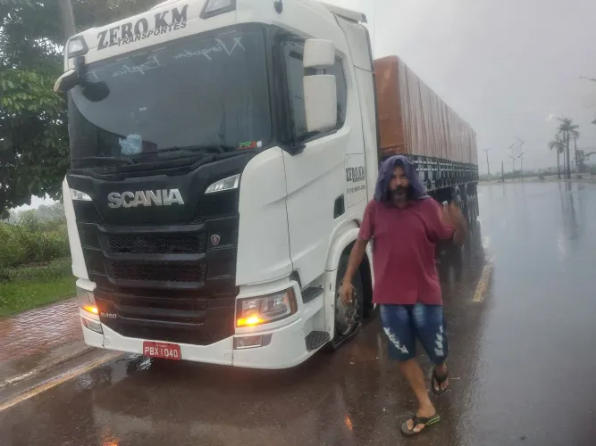 Borracharia e mecânica 24h para Caminhões