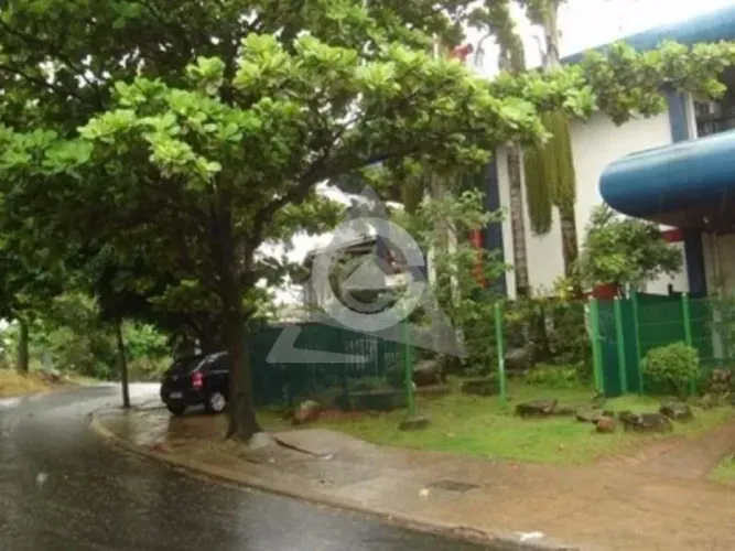 Prédio à venda e para alugar em Campinas, Parque São Quirino, com 1160 m²