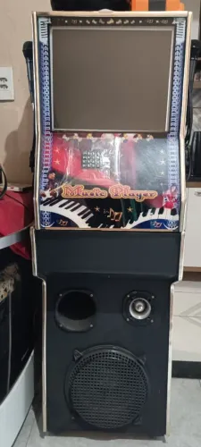Vendo karaokê 2 em 1 karaokê e bluetooth