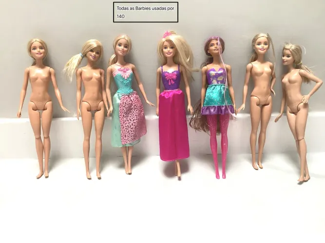 6 Bonecas Barbie Usadas originais todas juntas por apenas 140!