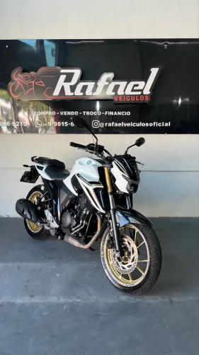 YAMAHA FZ25 2025