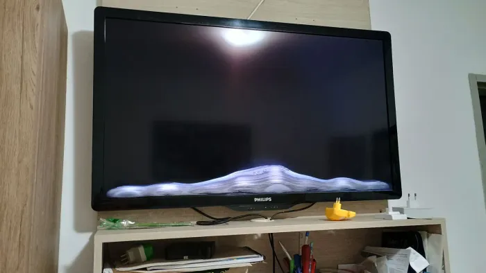 TV Philips com mancha na tela