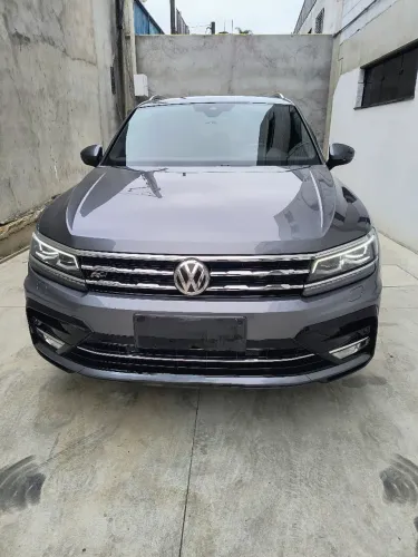 Volkswagen Tiguan Allspac R-line 350 TSI 2.0 4X4 2019