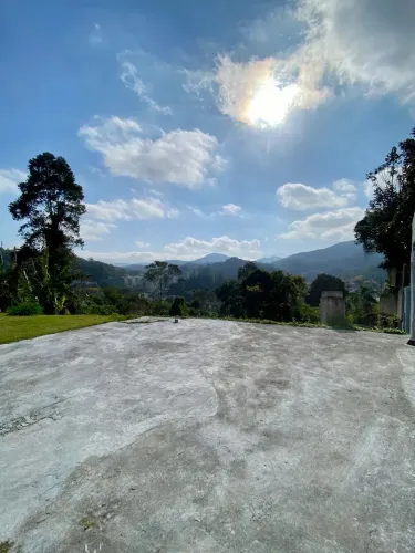 Terreno à venda, com 876 m², no Centro