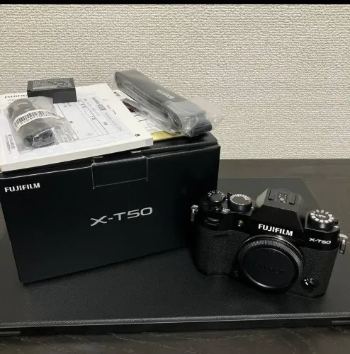FUJIFILM X-T50 ?535 cliques ?