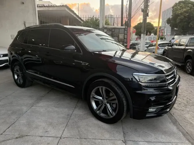 Volkswagen Tiguan Allspac R-line 350 TSI 2.0 4X4 2019