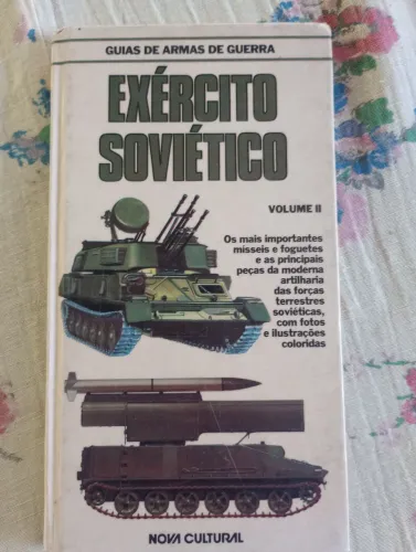 Livro Exército Soviético - Guia de Armas de Guerra