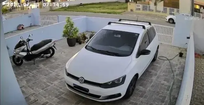 Instalação de Câmera de Segurança Com Audio e Alarme Integrado.