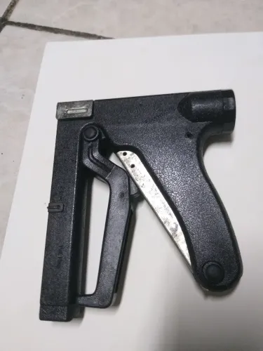 Grampeador Rocama