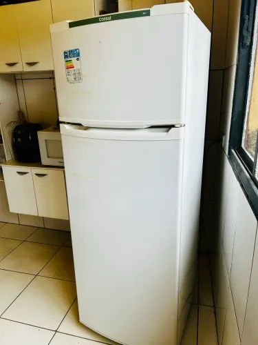 Geladeira Cônsul 334L
