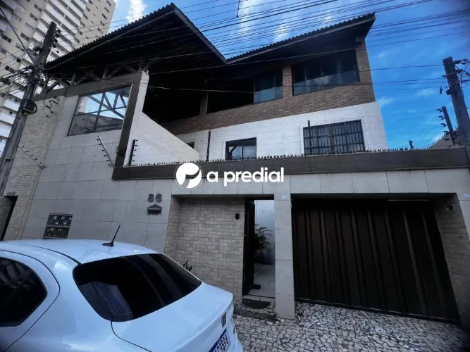 Locação de Casas / Comercial na cidade de Fortaleza