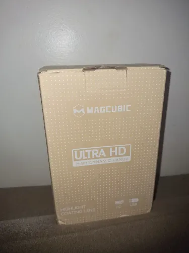 Projetor portátil 4K e 8000 lumens Ultra HD MAGCUBIC Novo