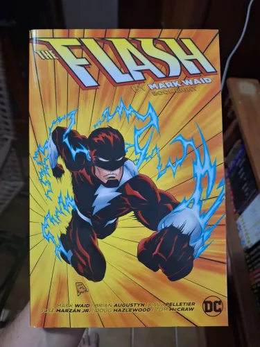 HQ The Flash by Mark Waid - Book Eight