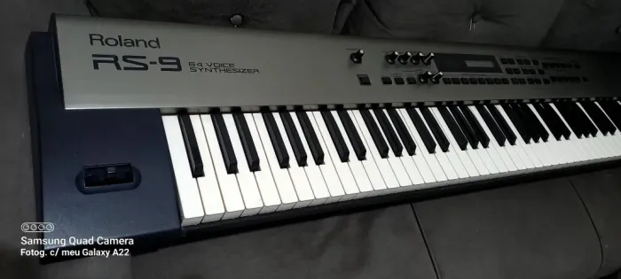 Teclado Roland RS 9
