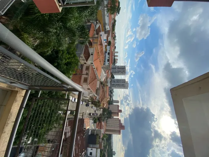 Apartamento para venda possui 70 metros quadrados com 2 quartos,300 metros portão Usp