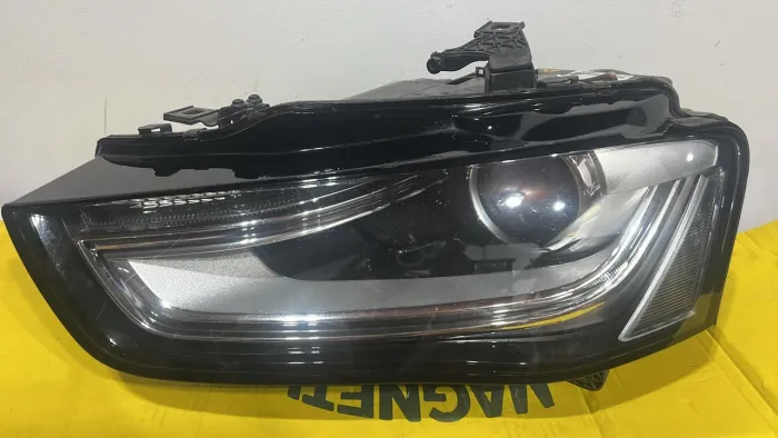 Faról Audi A4 Xênon ano 2013/2015 Original 