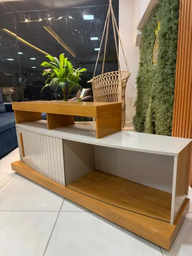 Rack / bancada com rodinhas