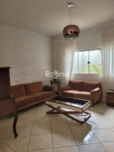Casa à venda, 3 quartos, Nova Uberlândia - Uberlândia/MG - Rotina Imobiliária