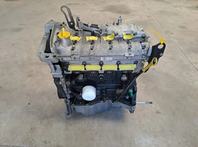 Motor parcial Renault Symbol 1.6 16v K4M (valor a base de troca)