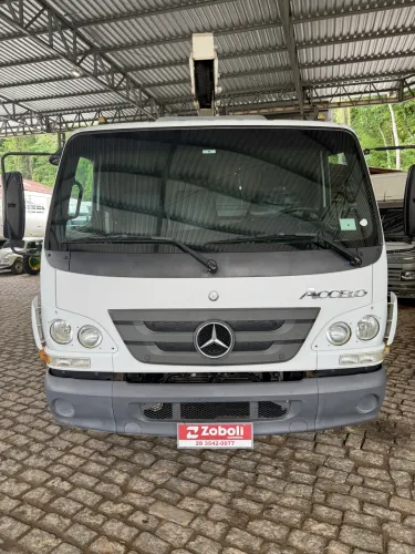 MB Accelo 1016 Cesto Aéreo 2018