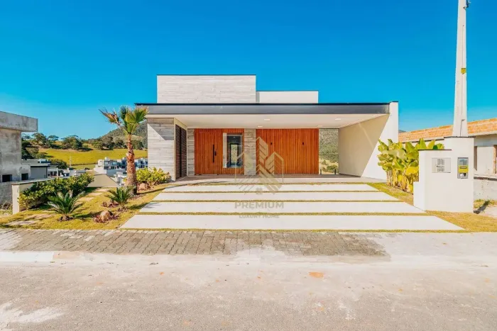 Casa com 3 dormitórios à venda, 298 m² por R$ 2.690.000,00 - Condomínio Greenfield - Atiba