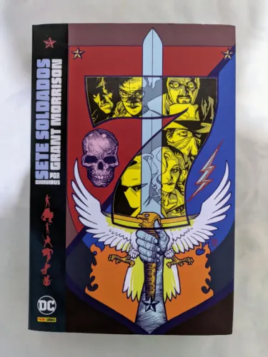 Sete Soldados da Vitória por Grant Morrison