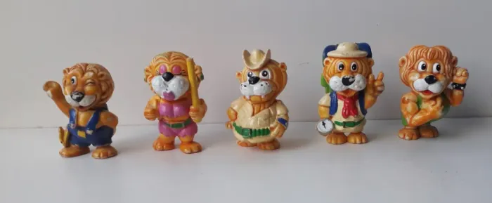 Kinder Ovo Anos 90 - 5 Leões (usado)