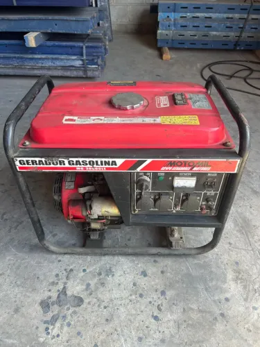 Gerador a Gasolina MotoMil MG-3000CLE