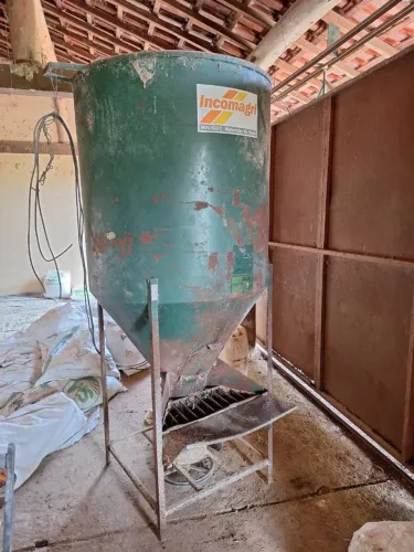 Misturador de Ração Incomagri MIN-500 C Usado