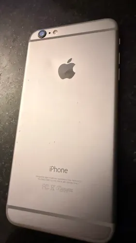 iPhone com defeito