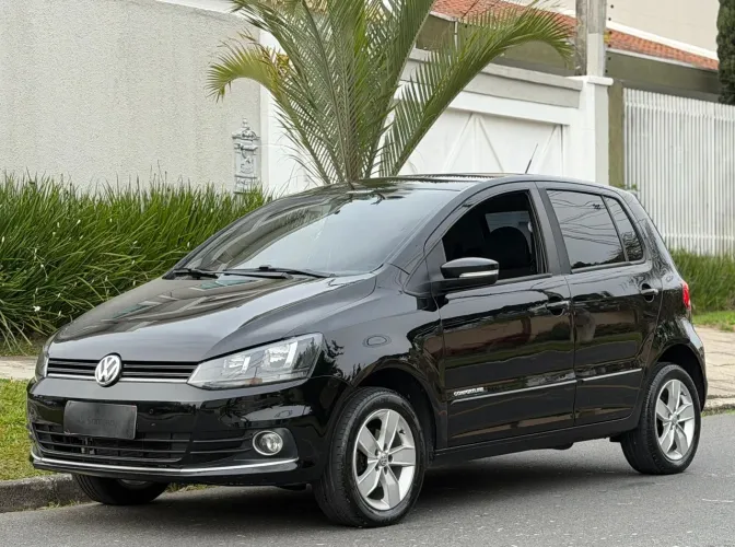 Volkswagen Fox Comfortline 1.6 Flex 8V 5P 2018