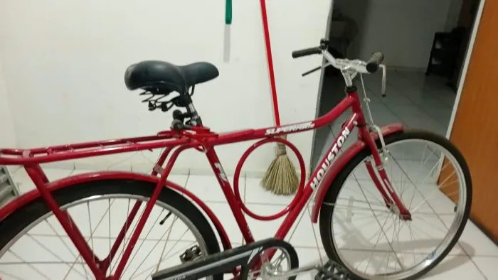 Vendo bicicleta hoston semi nova