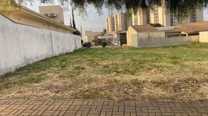 Terreno Condomínio em Bauru