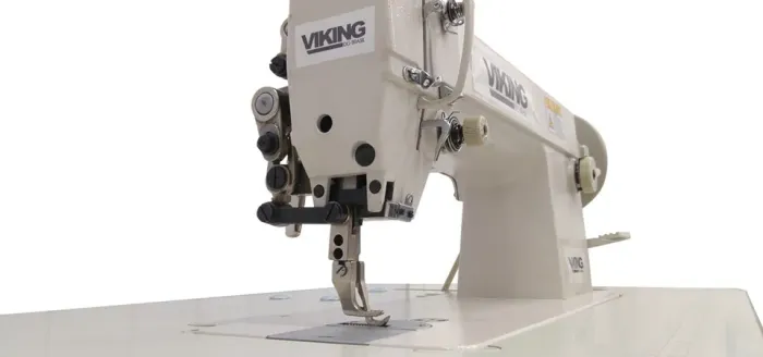 Máquina de Costura Ultrassônica Viking - Seminova e Completa