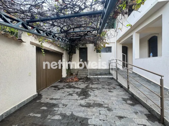 CASA À VENDA NO ALÍPIO DE MELO!