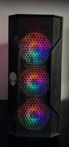 PC GAMER (GTX 1660, RYZEN 5500)