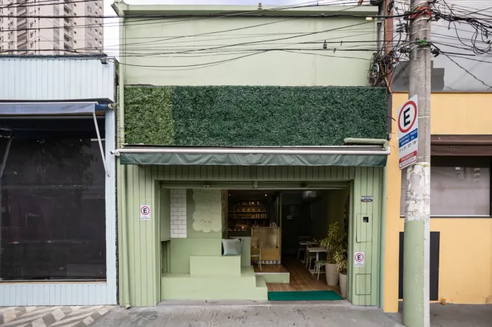 Casa comercial na Rua José Otaviano Soares, 37  230 m²