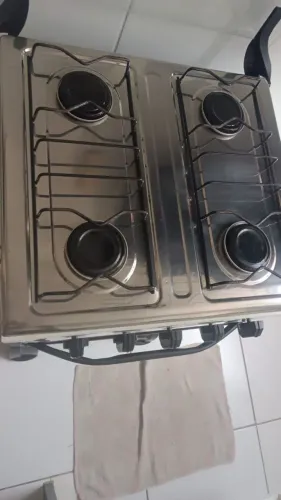 Vendo Fogão 4 meses de uso motivo comprei outro