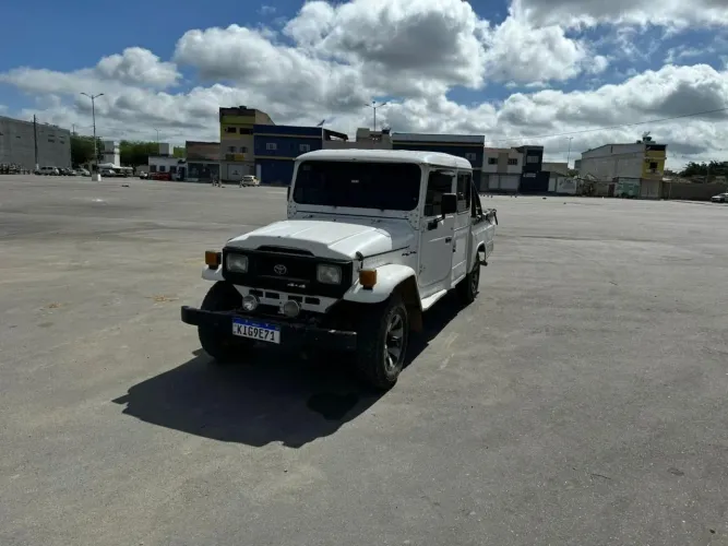 Toyota Band.Picape Chassi Longo Diesel 1997