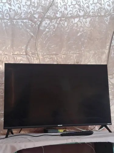 Vende-se uma TV