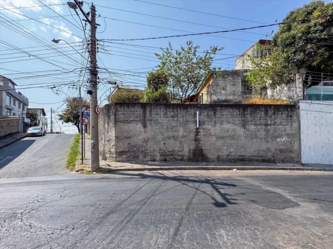 (71318) à venda - Lote-Área-Terreno com , no Sagrada Família
