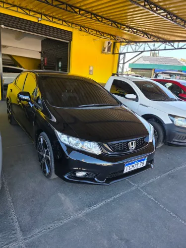 Honda Civic Sedan LXR 2.0 Flexone 16V Aut. 4P 2014