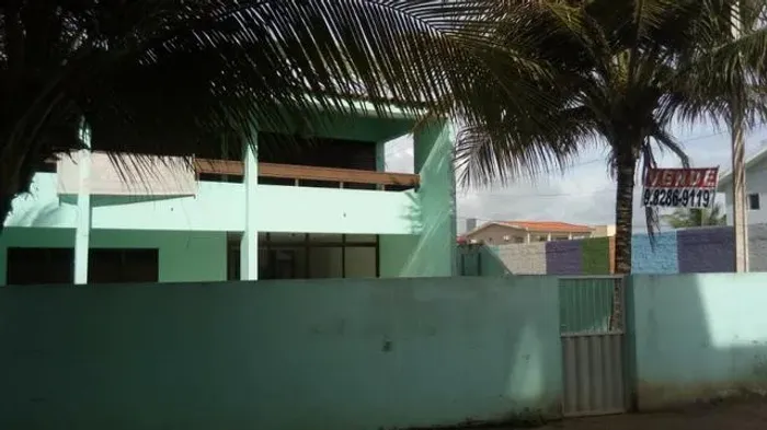 Vendo ou Alugo Casa por Temporada a 40m do Mar-Carneirios-PE