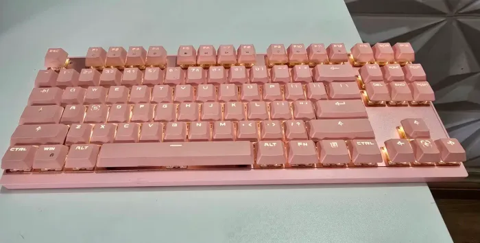 Teclado Gamer Motospeed GK82 - Mecânico, Switch Red - Pouco Usado