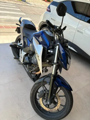 Honda CB 300f Twister Flex 2026